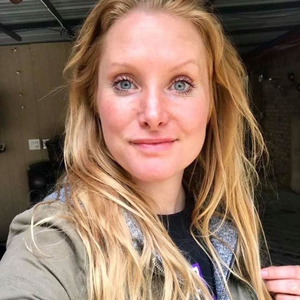 Meet your Posher, Stephanie